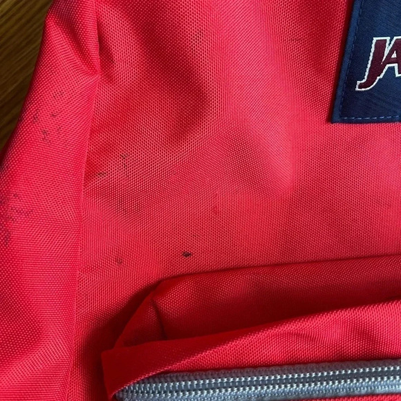 Bright pink backpack - Picture 5 of 5